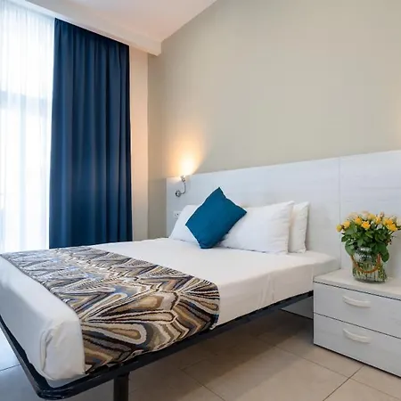 Gillieru Harbour Hotel St. Paul's Bay Room photo