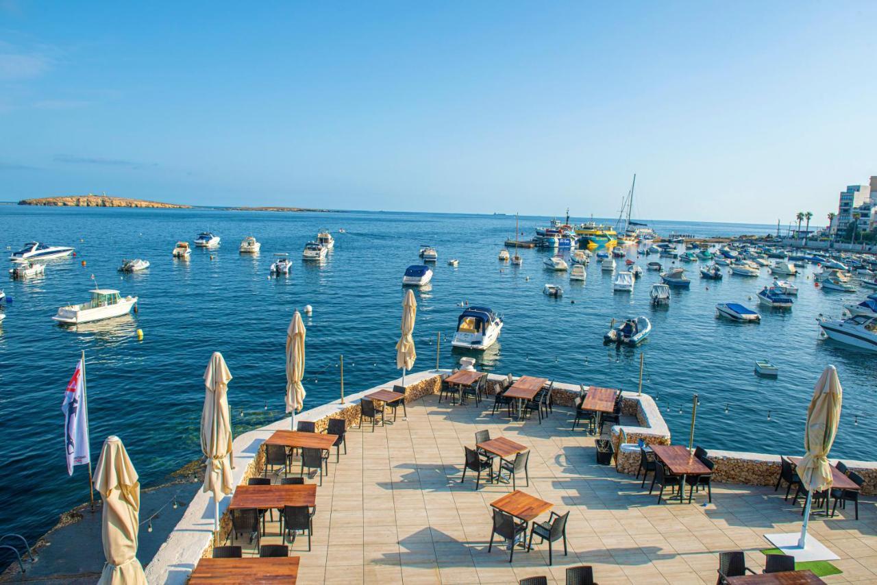 Gillieru Harbour Hotel