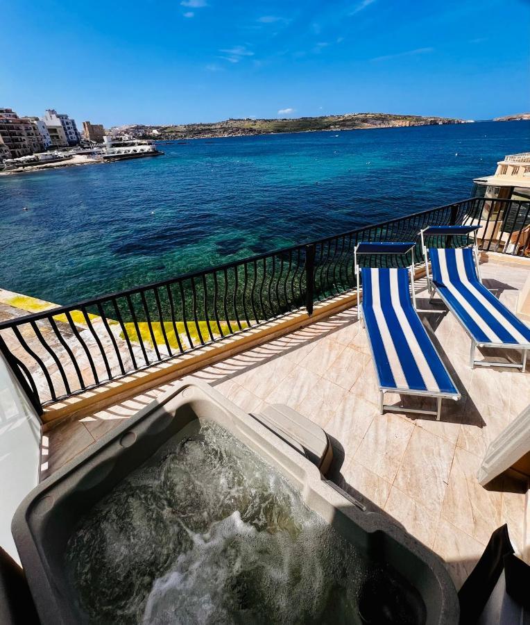 Gillieru Harbour Hotel