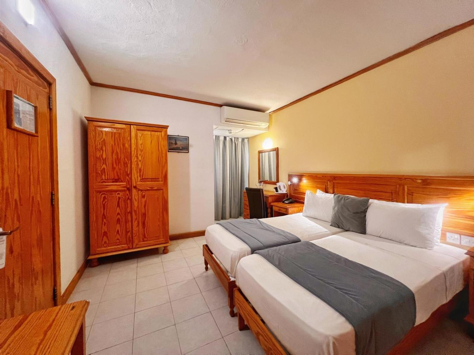Gillieru Harbour 4* St. Paul's Bay