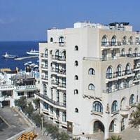 Gillieru Harbour Hotel